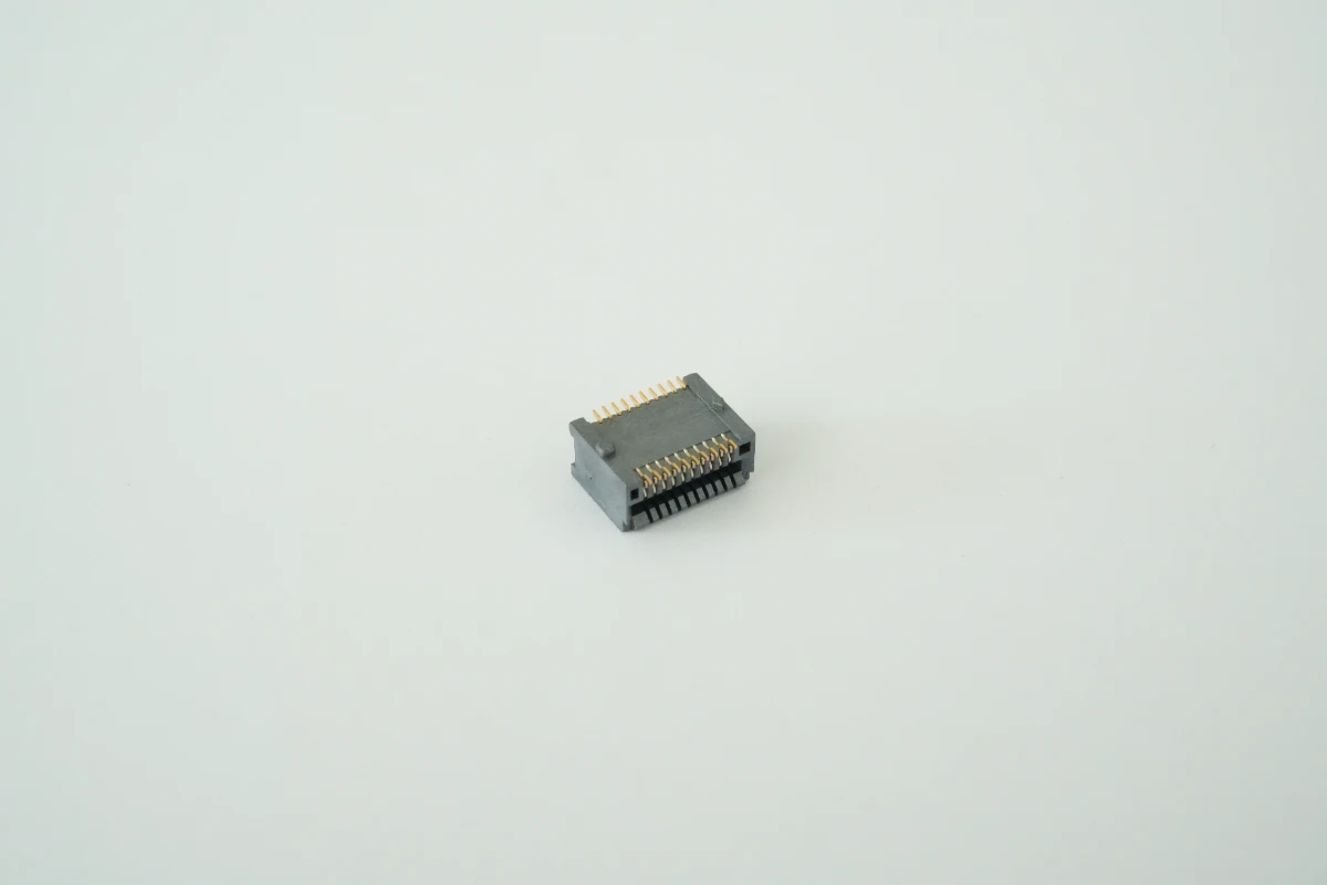 SFP/SFP+ 单口连接器 2