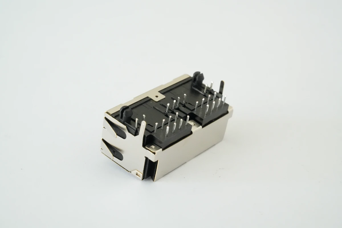 1×2口下折式 8P8C RJ45连接器 3